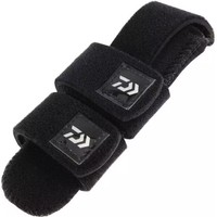 Фото Неопреновий фіксатор вудилищ із чохлом Daiwa Top Cover Neo Belt М чорний 15801-000